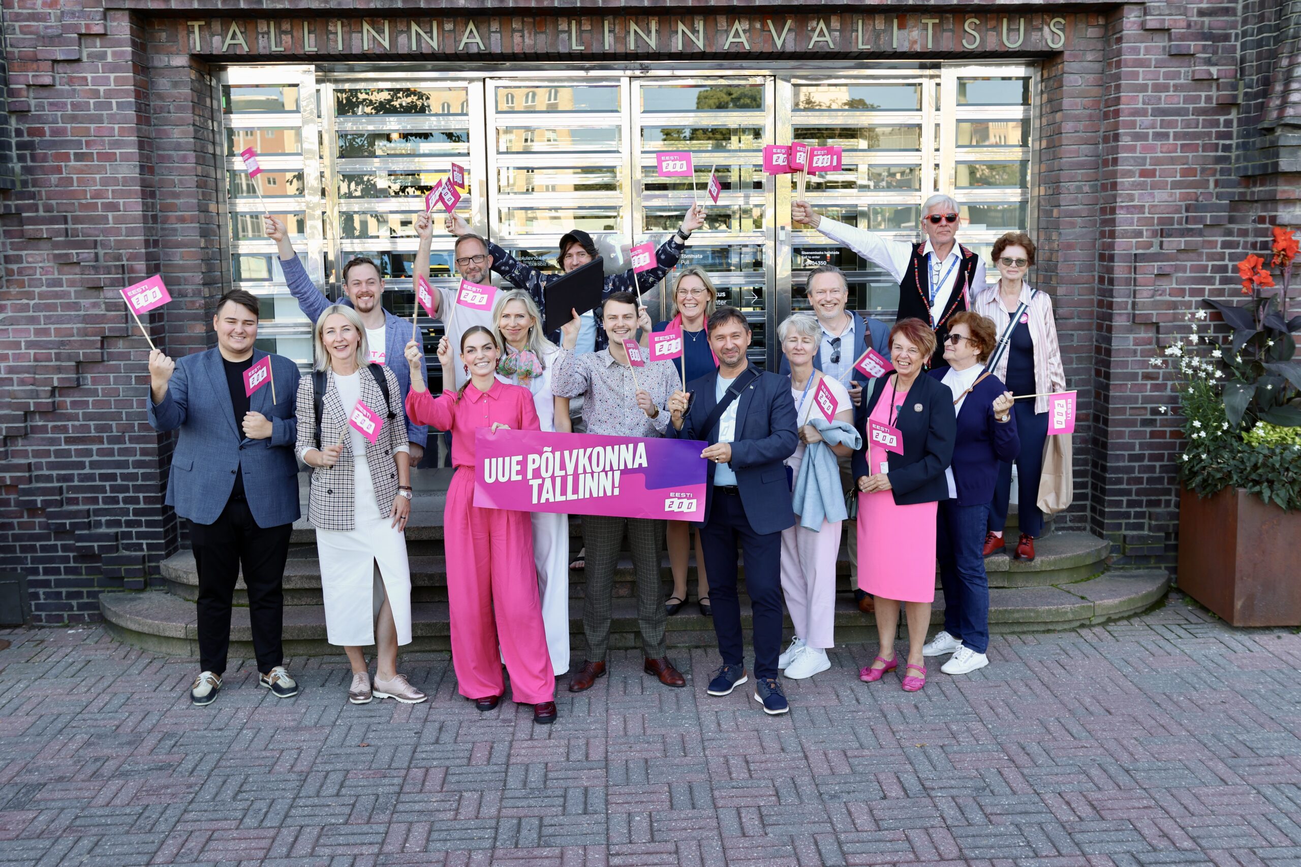 Eesti 200 andis Tallinna linna valimiskomisjonile üle kandidaatide nimekirja